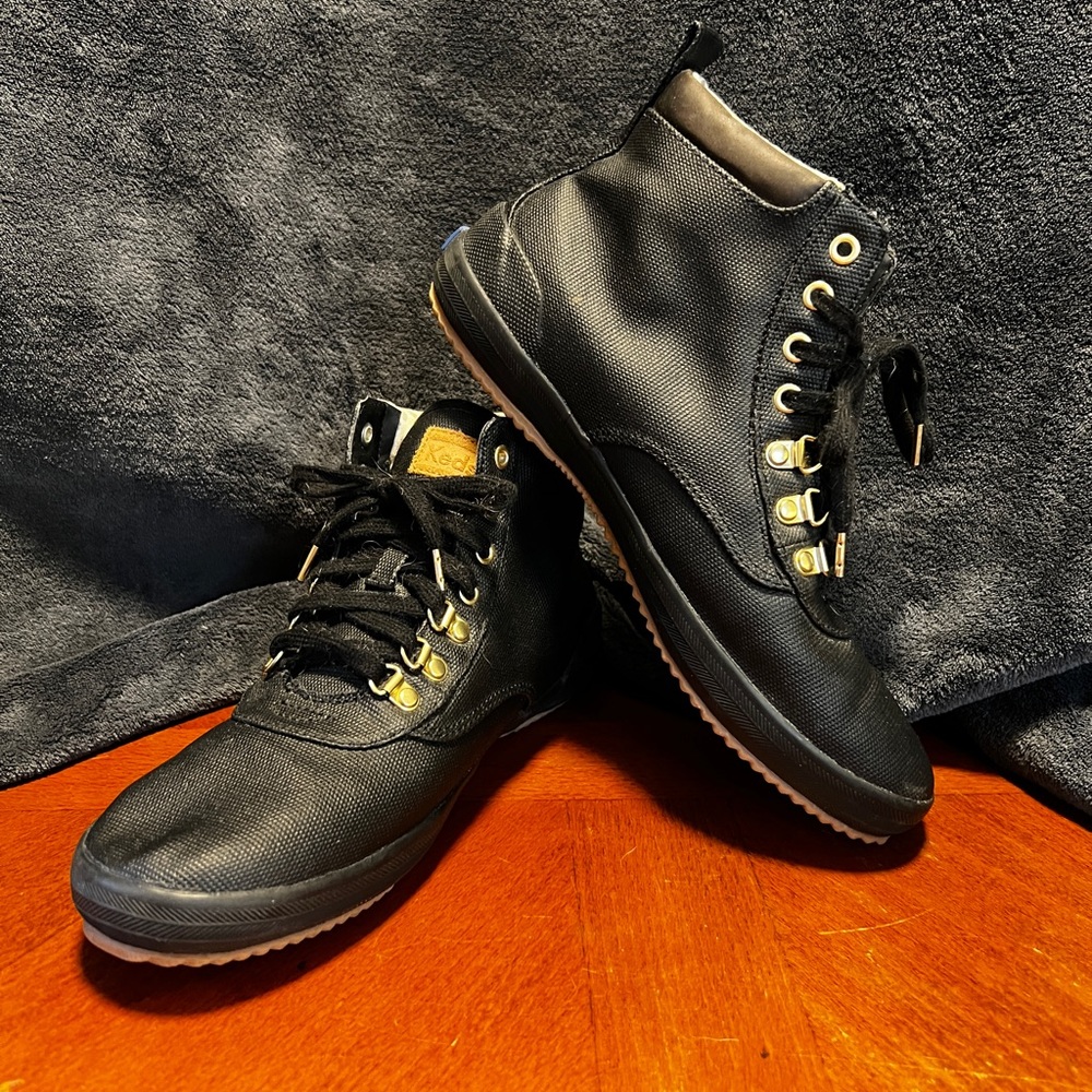 Size 8W black Keds rain boots with dream foam soles